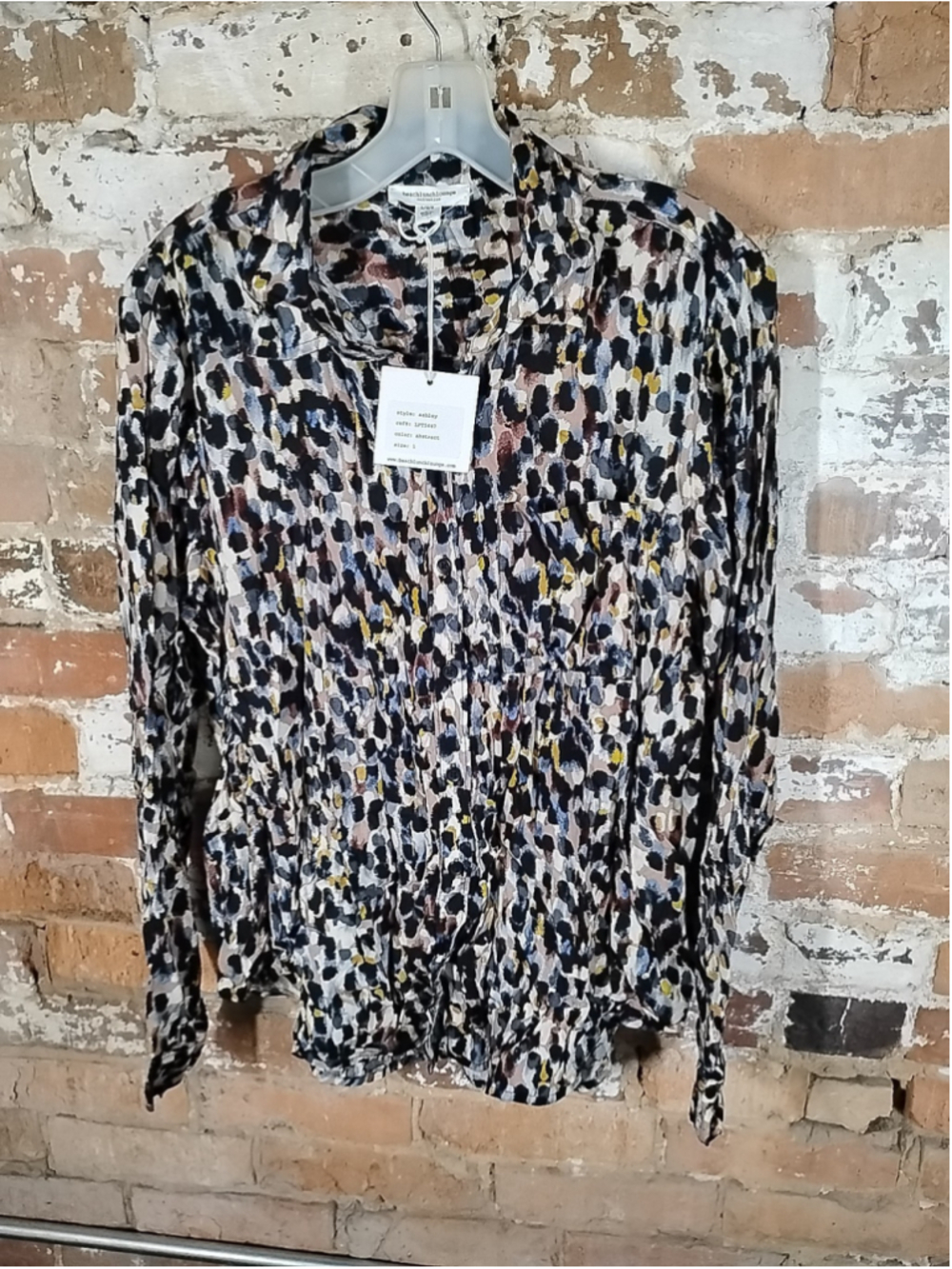 NWT Beach Lunch Lounge Watercolor Button Up Long Sleeve Viscose Top L